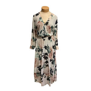 En Focus Womens 18W Floral Long Sleeve VERY SHEER Dress Size VNeck Elastic Waist